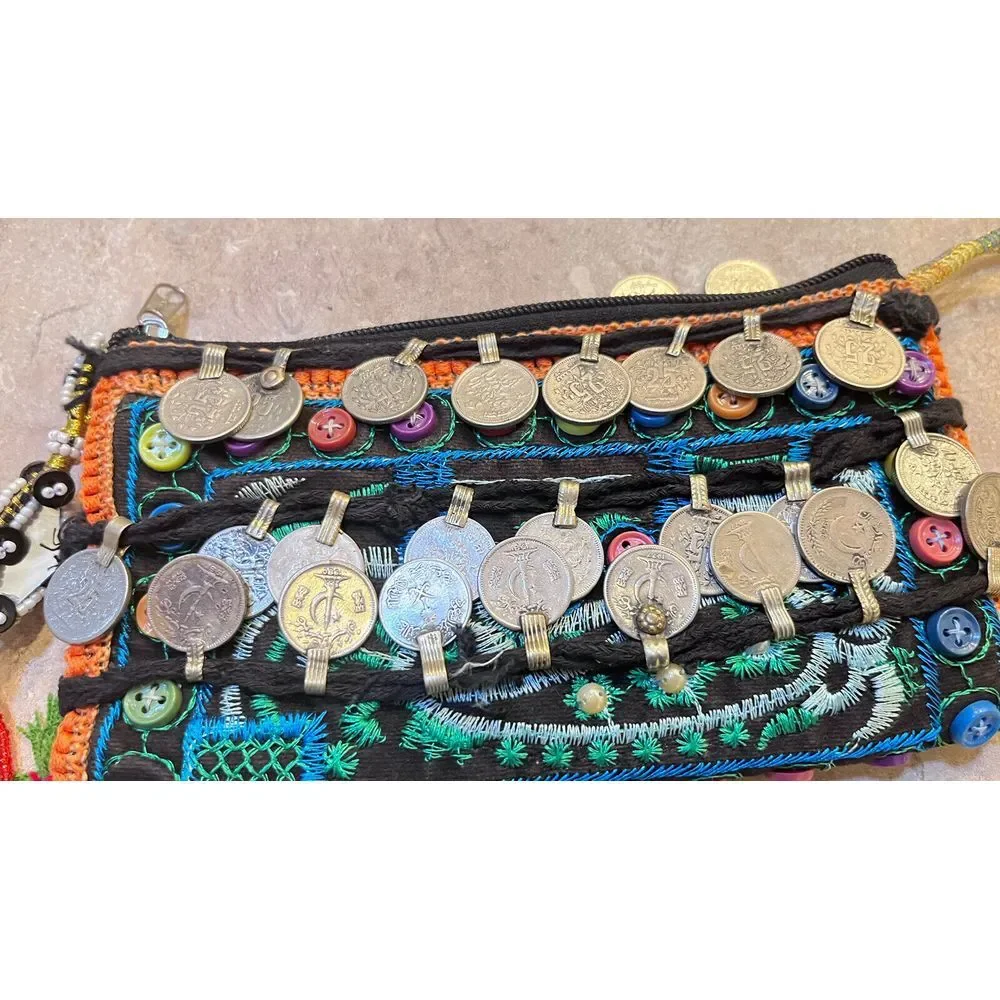 Pakistan 48 Paisa Coin Decorated Purse With Beads Embroidery 1969-1981 Dated - Picture 5 of 16